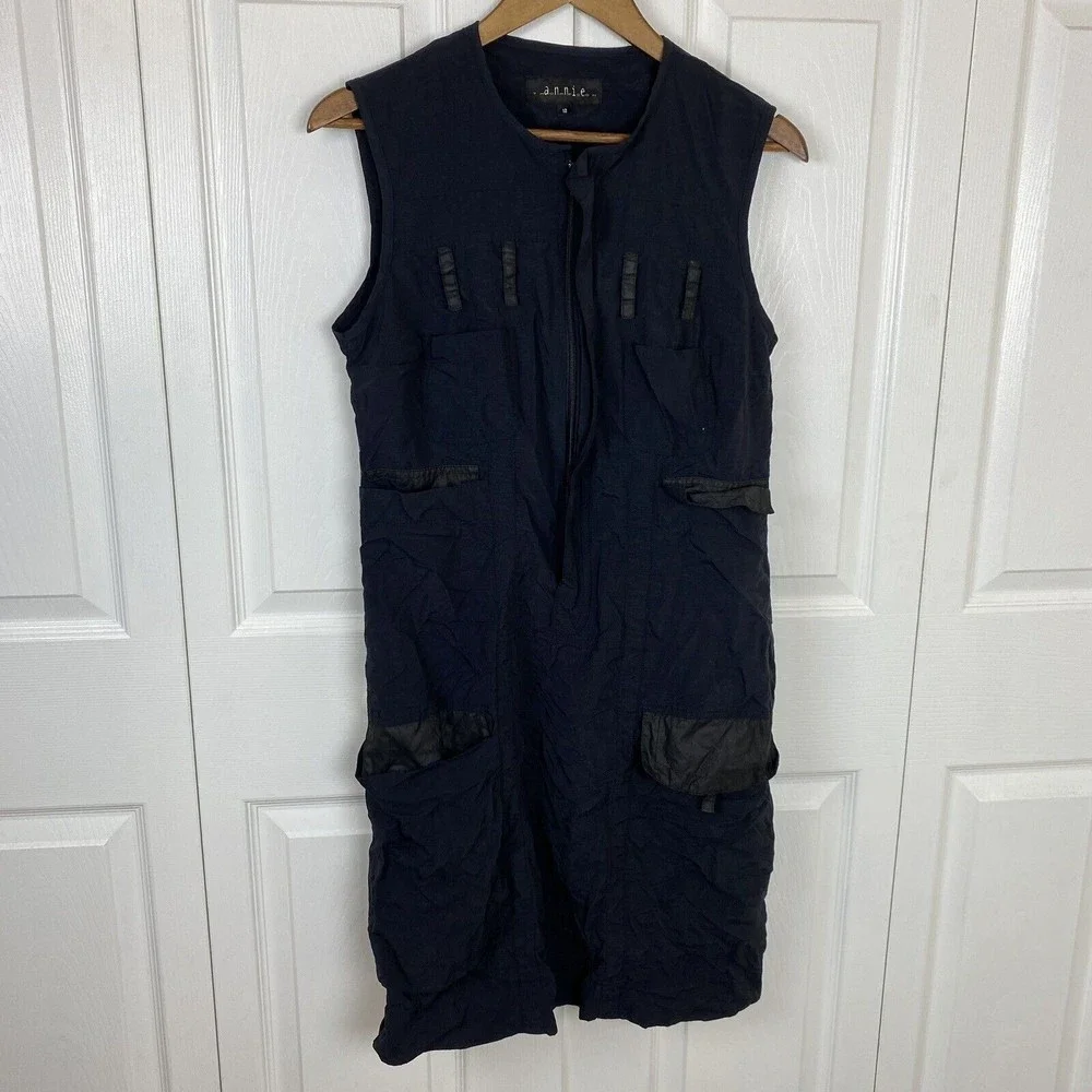 Annie Thompson Size 12 Black Cargo Dress Shift Artsy Art to Wear Utility Zipper